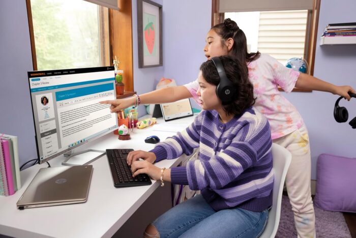 HP P22v G5 FHD Monitor – 21.5-Inch Full HD Display - Image 4