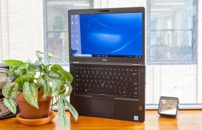 Dell Latitude 5490 Laptop – Intel Core i5 7th Gen, 8GB RAM, 256GB SSD, 14-Inch - Image 5